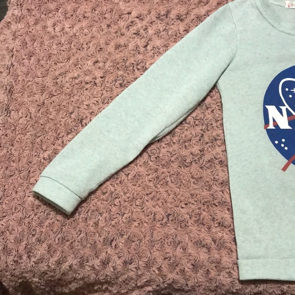 NASA 👽“I need space” long sleeve shirt - Picture 2 of 4